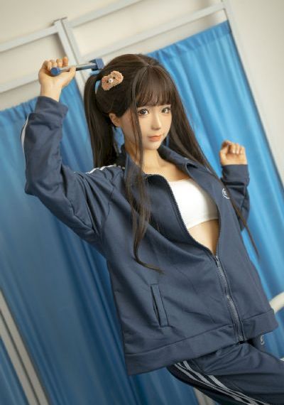 天天澡天天摸天天添欧美_BD韩语完整版观看