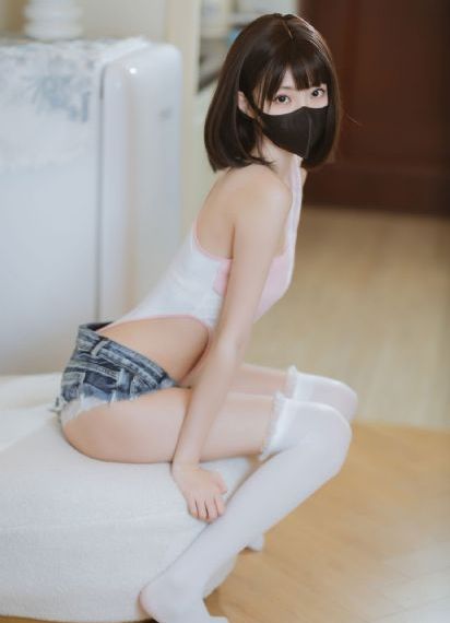 花花公子福利三级写真_超清神马在线观看