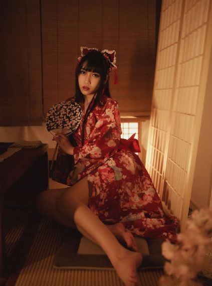 性婬欧美老妇708090片_4K免费高清观看